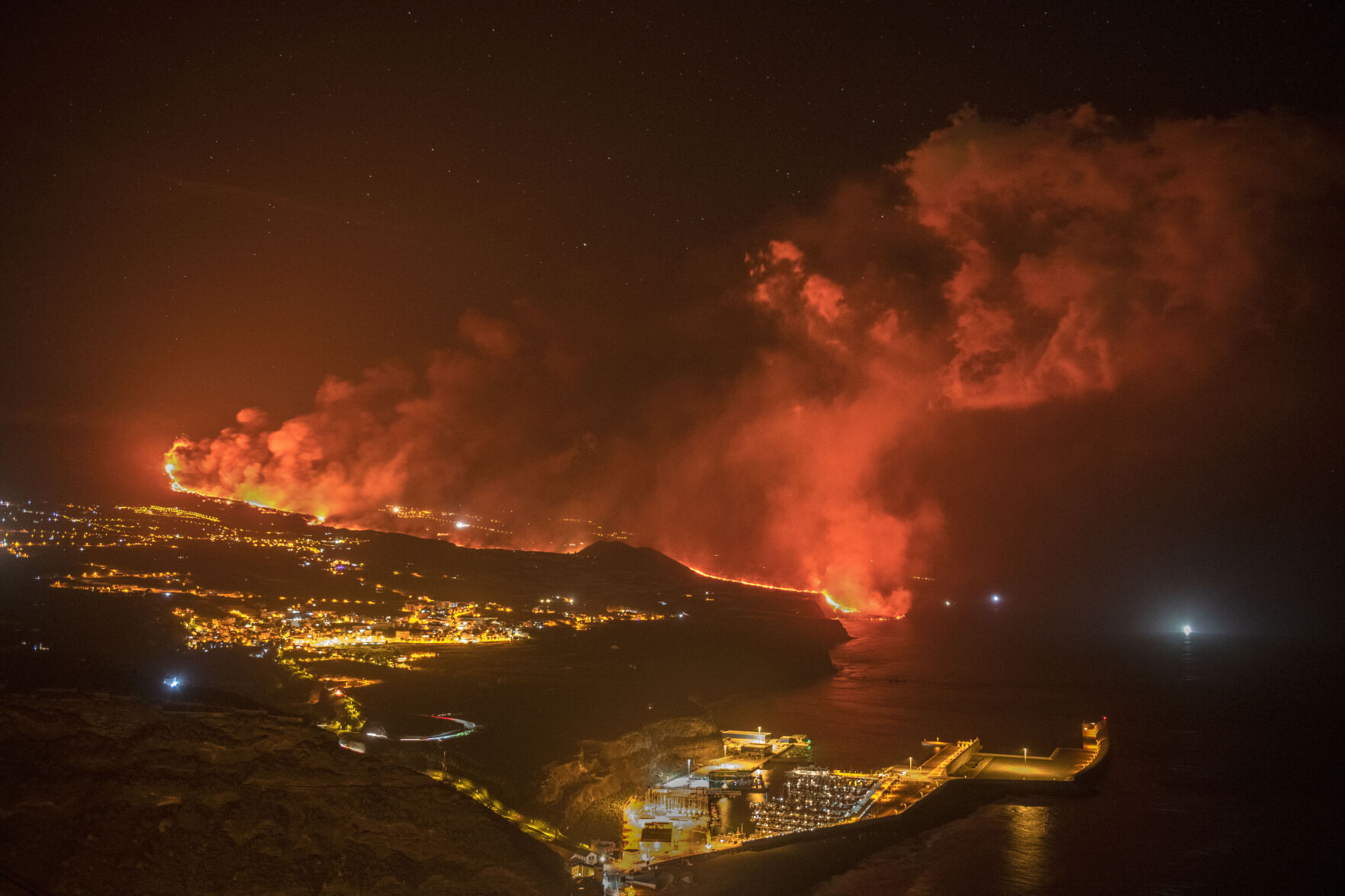 APTOPIX Spain Volcano